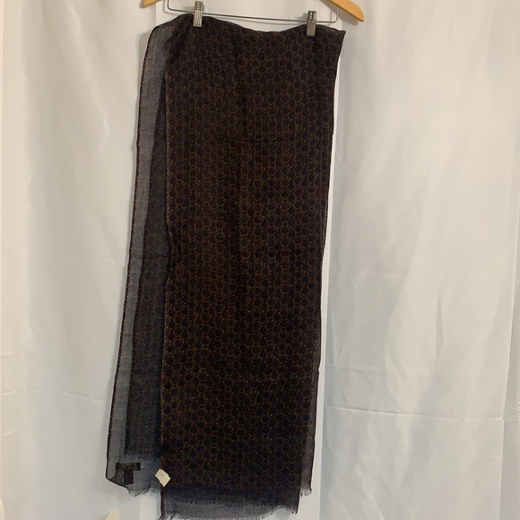 NWT SCARF - Picture 4 of 6